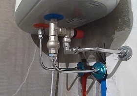 Установка водонагревателя в Самаре