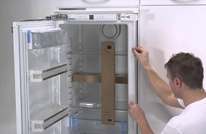 Установка встраиваемого холодильника в Самаре
